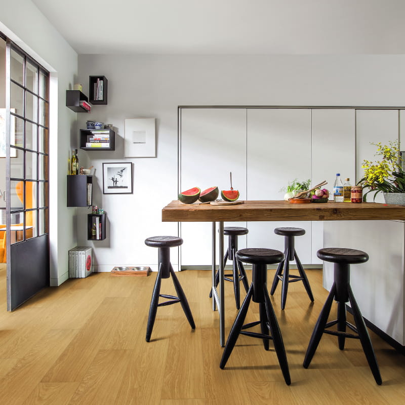 QUICK STEP IMPRESSIVE CARVALHO NATURAL ENVERNIZADO 8 MM